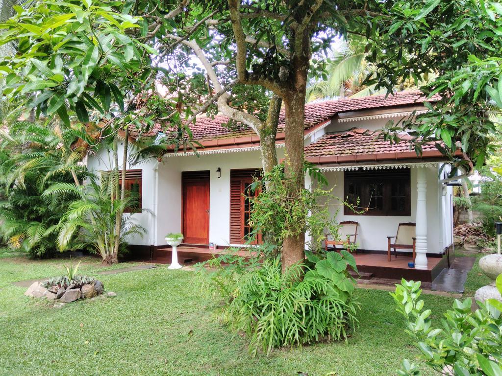 Bounty Villa Unawatuna Exterior foto